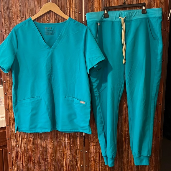 Figs Other Figs Technical Collection Womans Scrub Set Poshmark